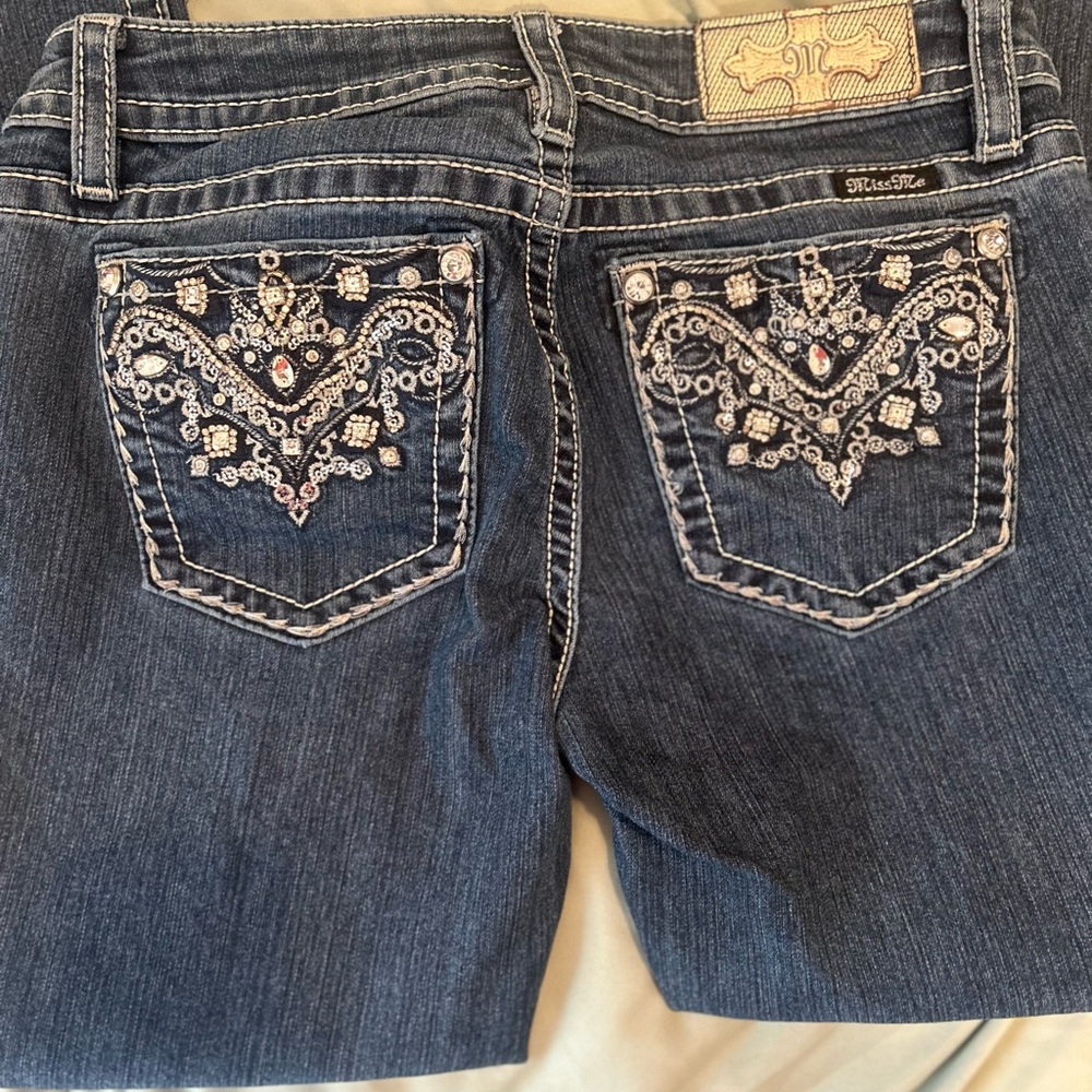 Women's miss me skinny jeans